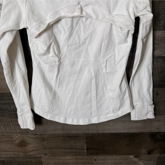 SOLD Lululemon Define Jacket 12 - Picture 6 of 7